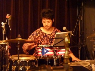 512hitomi5.jpg